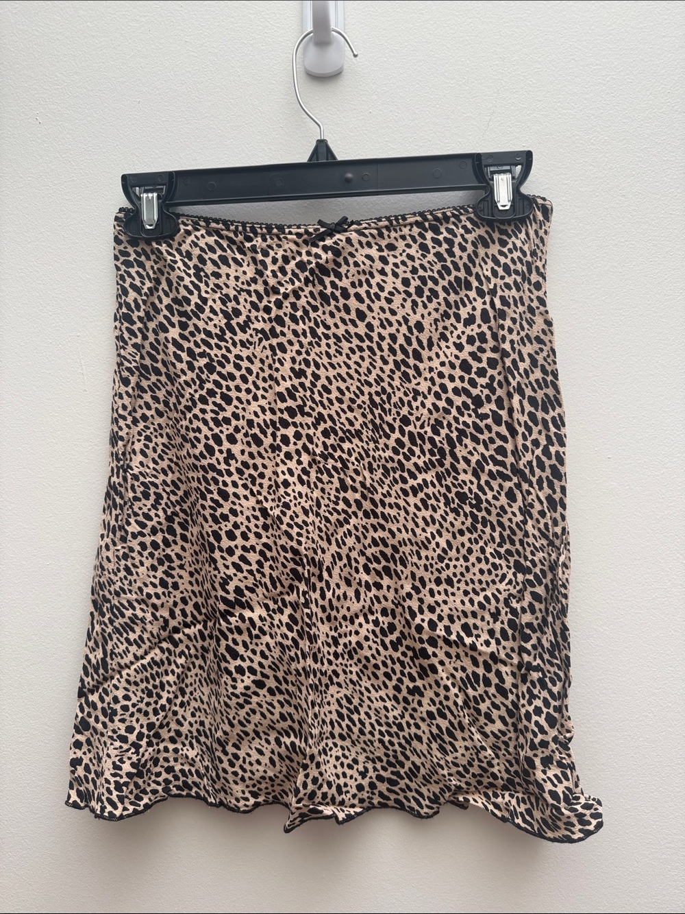 Brandy Melville Leopard Print Midi Skirt